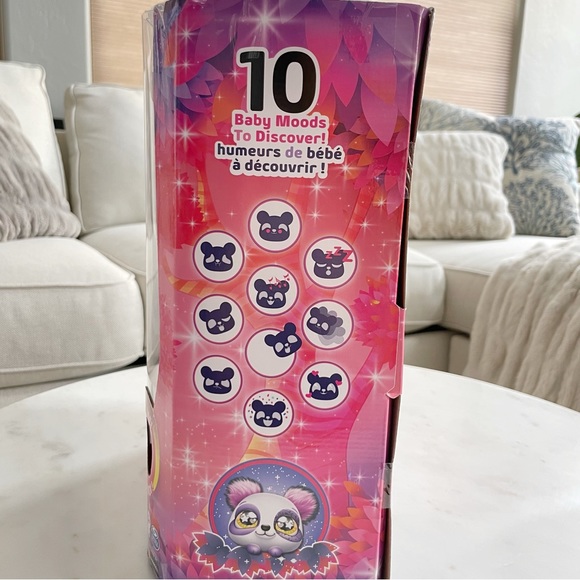 Peek-A-Roo | Interactive Panda-Roo and Baby Plush Toy - Picture 3 of 9